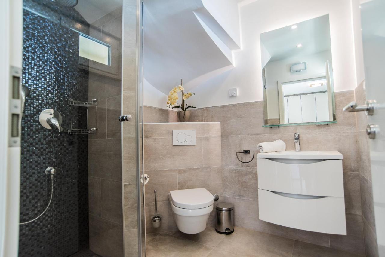 Elsa Apartments Целина Екстериор снимка