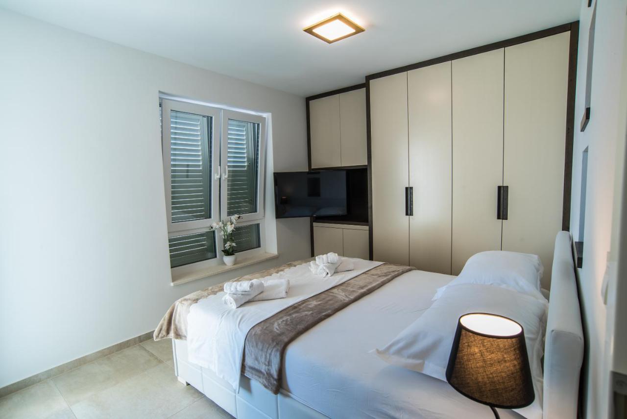 Elsa Apartments Целина Екстериор снимка
