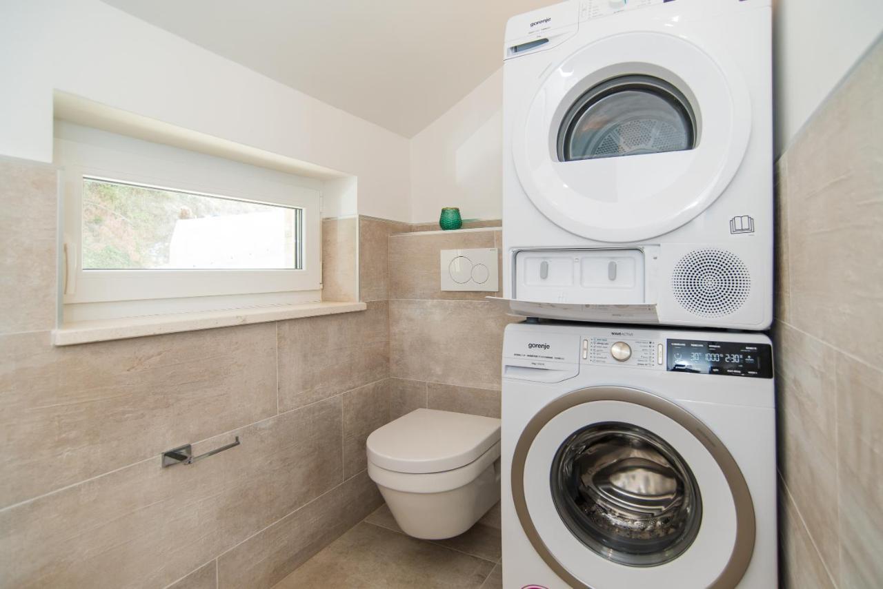 Elsa Apartments Целина Екстериор снимка