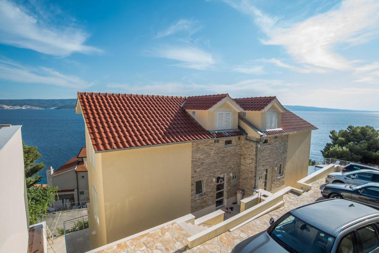Elsa Apartments Целина Екстериор снимка