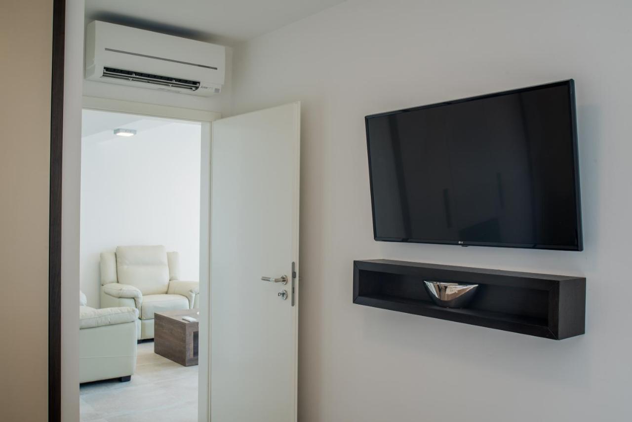 Elsa Apartments Целина Екстериор снимка